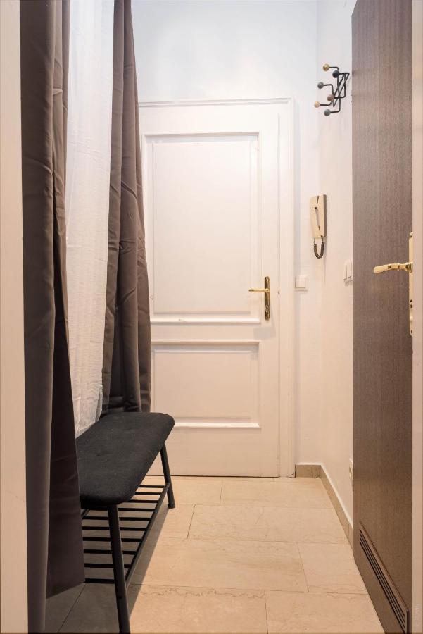 Ferienwohnung Heart Of Vienna, First District Exterior foto