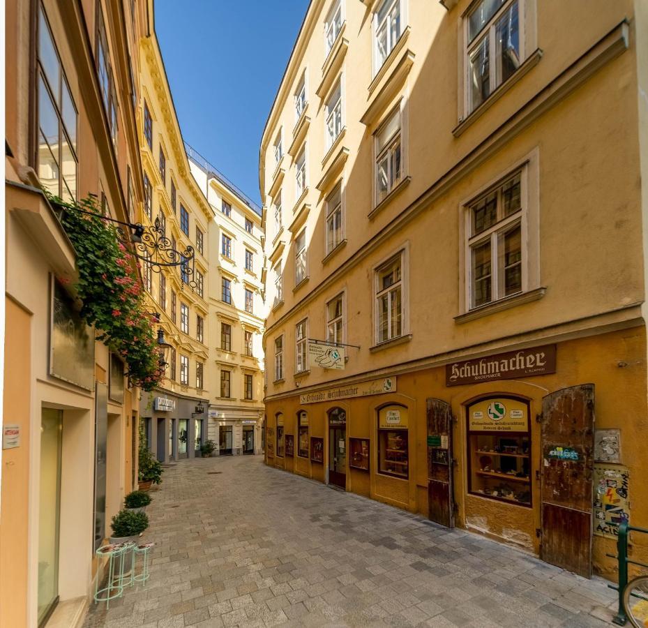 Ferienwohnung Heart Of Vienna, First District Exterior foto